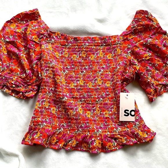Floral Crop Top - Picture 1 of 6
